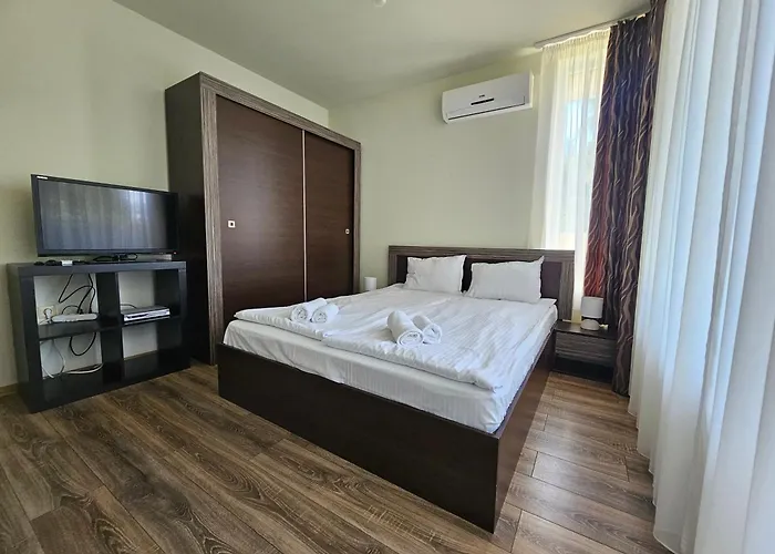 Olympia Complex 2* Rawda