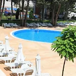 Aparthotel Olympia Complex 2*