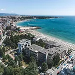 Olympia Complex Aparthotel