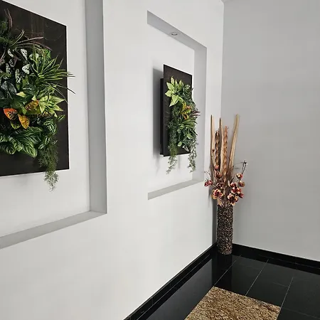 Olympia Complex 公寓式酒店