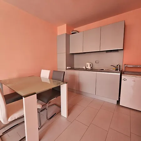 Olympia Complex Aparthotel