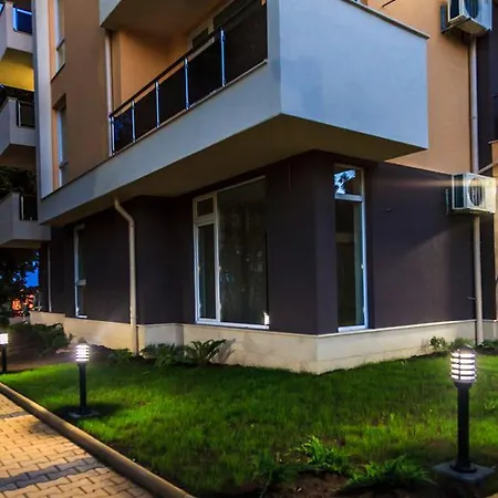 公寓式酒店 Olympia Complex 拉夫达